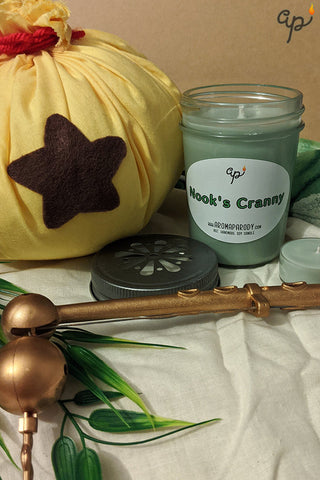 Nook's Cranny -- Money, Ginger, & Bamboo -- 8 oz. Handmade Soy Candle